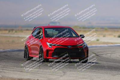 media/Sep-20-2025-Extreme Speed (Sat) [[1fcc23683c]]/Orange (Mid Intermediate)/Session 2 (Sunrise)/